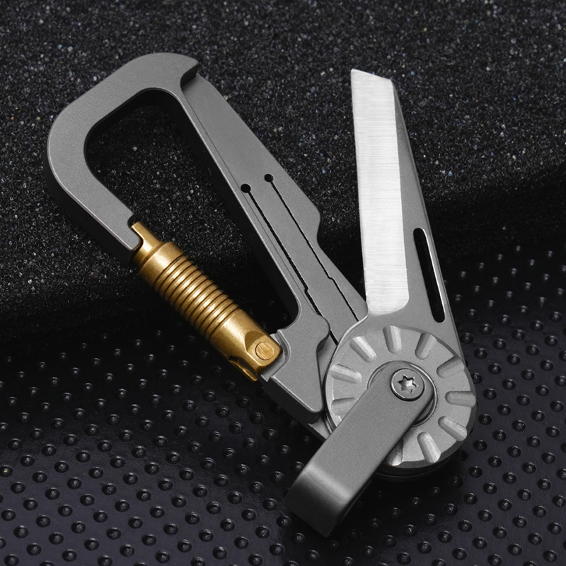 Edc Car Carry - Brelok EDC ze stopu tytanu ze