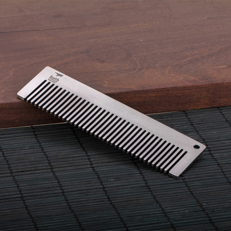 Grzebień podróżny Keith Titani – Comb Pocket Titanium recenzja i cena